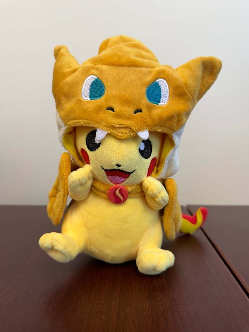 Pokémon Center Pikachu Mega Charizard Y Poncho Plush 2018